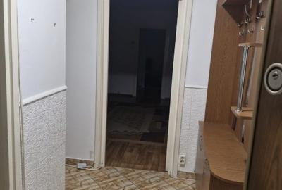 Apartament cu 2 camere semidecomandat, mobilat în Central - 1