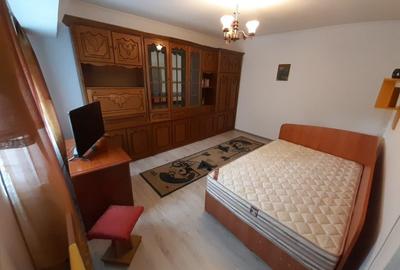 Garsonieră decomandată în Central - 7