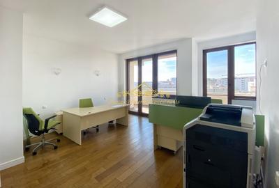 Apartament cu 4 camere decomandat, mobilat în 13 Septembrie - 15