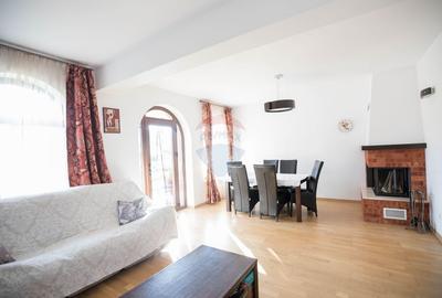 Casă cu 5 camere cu Teren 2130 Mp în Nistorești