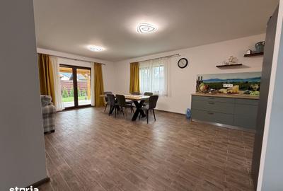 Casă cu 4 camere cu Teren 400 Mp în Central