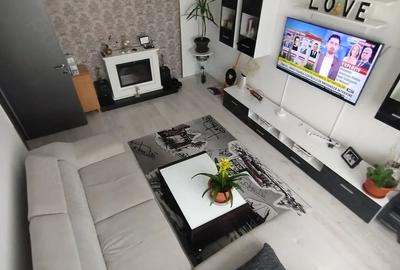 Apartament cu 4 camere decomandat în Central - 1