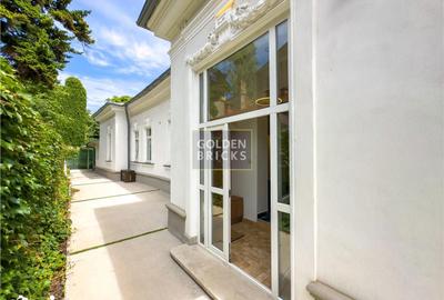 Casă cu 5 camere cu Teren 350 Mp în Unirii