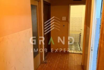 Apartament cu 3 camere decomandat în Mărăști