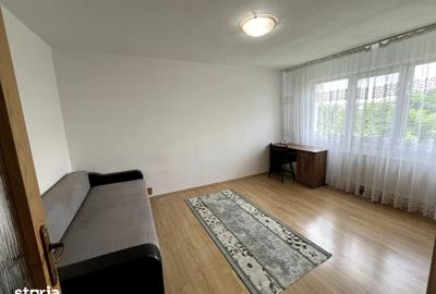 Garsonieră decomandată în Gării