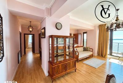 Apartament cu 3 camere semidecomandat în Nord