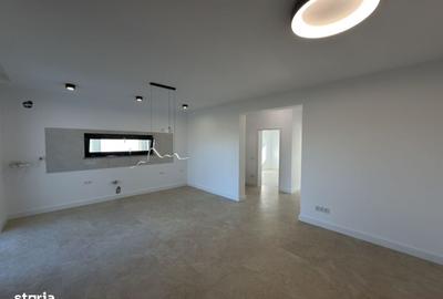 Casă cu 4 camere cu Teren 300 Mp în Odoreu
