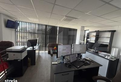 Spațiu comercial, de 25 mp, în Central - 1