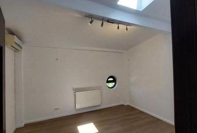 Apartament cu 5 camere decomandat în Kiseleff - 10