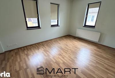 Spațiu comercial, de 120 mp, în Central - 1