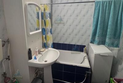 Apartament cu 3 camere în Uiești - 2