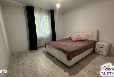 Casă cu 4 camere cu Teren 1323 Mp în Piscu