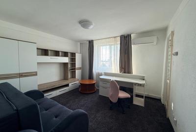 Apartament cu 2 camere decomandat în Centru Civic - 1