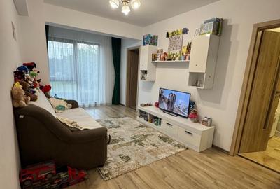 Apartament cu 2 camere semidecomandat în Nicolina