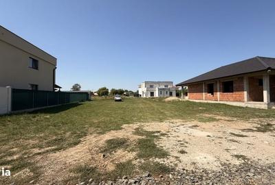 Spațiu comercial, în Ghiroda