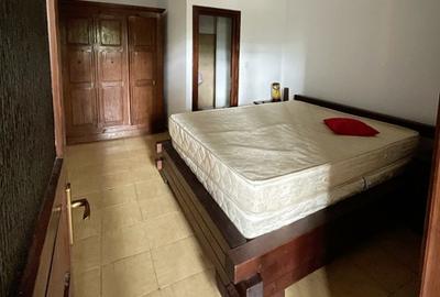 Casă individuală cu 11 camere cu Canalizare în Rânca - 13