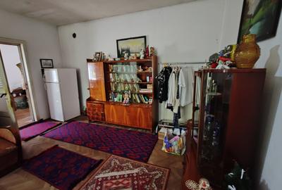 Casă cu 6 camere cu Canalizare în Bartolomeu - 3