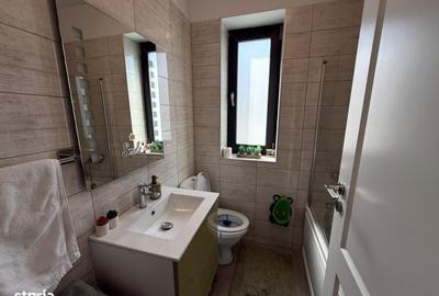 Casă cu 4 camere cu Teren 213 Mp în Central