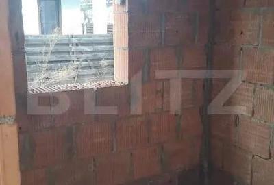 Casă cu 4 camere cu Teren 511 Mp în Cristian - 18