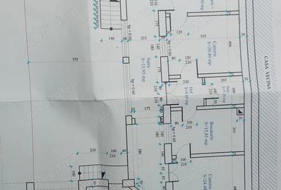 Casă cu 7 camere cu Teren 100 Mp în Central - 2