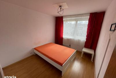 Apartament cu 2 camere decomandat în Drumul Taberei