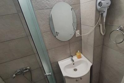 Garsonieră decomandată în Nord