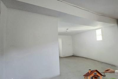 Spațiu comercial, de 250 mp, în Central