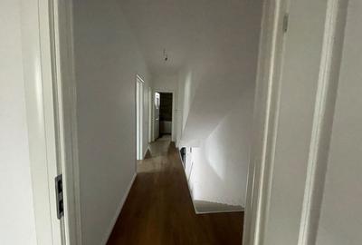 Duplex cu 4 camere cu Teren 350 Mp în Periferie - 32