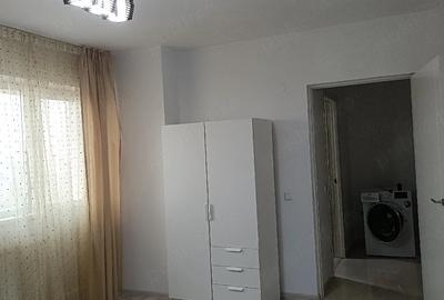 Garsonieră decomandată în Central - 1