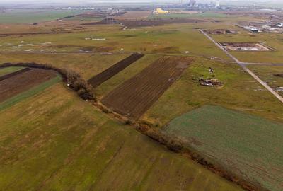 Teren Construcții intravilan de 5000 mp, în 6 Vânători - 7