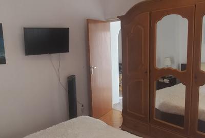 Apartament cu 3 camere decomandat în Tineretului - 2