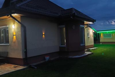 Casă cu 3 camere în Bartolomeu - 1