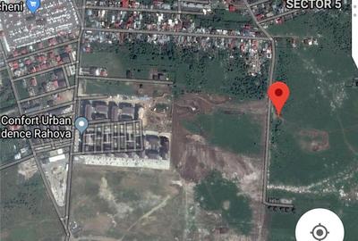 Teren de 554 mp, în Central