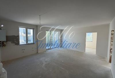 Apartament cu 3 camere semidecomandat în Florești