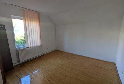 Casă cu 5 camere cu Teren 500 Mp în Aradului - 18