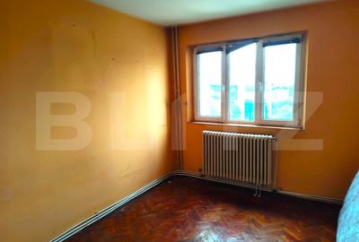 Apartament cu 3 camere decomandat în Bd. Independenței - 2