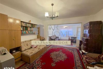 Casă cu 4 camere cu Teren 1681 Mp în Boldești - 12