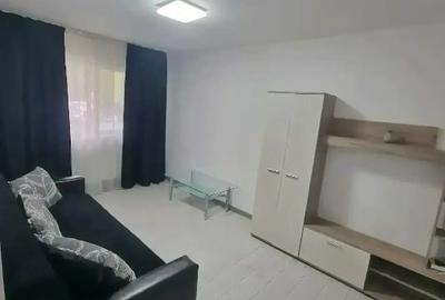 Garsonieră semidecomandată în Central