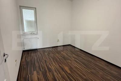 Spațiu comercial, de 100 mp, în Centrul Civic - 2