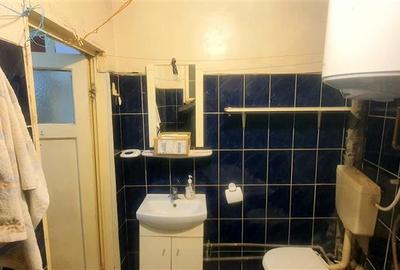 Apartament cu 3 camere semidecomandat în Central - 5
