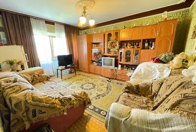 Apartament cu 3 camere decomandat în Central - 2