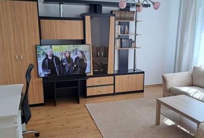 Apartament cu 2 camere semidecomandat în Dristor