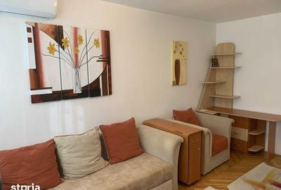 Apartament cu 2 camere decomandat în Socola