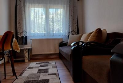 Apartament cu 2 camere semidecomandat în Solidarității