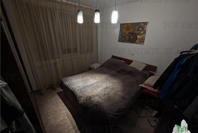 Apartament cu 2 camere semidecomandat, mobilat în 1 Mai - 1