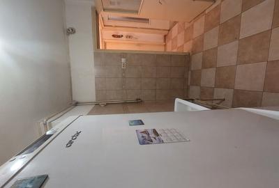 Apartament cu 3 camere decomandat în Central - 1