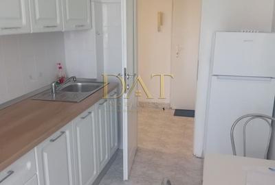 Apartament cu 2 camere, mobilat în Central