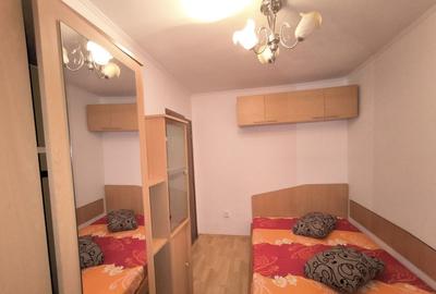 Apartament cu 2 camere semidecomandat în Micro 9