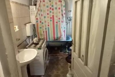 Casă cu 6 camere în Giubega - 10