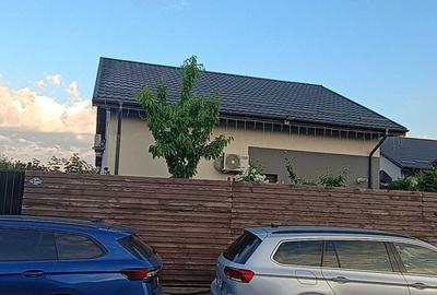 Casă cu 4 camere în Central - 4